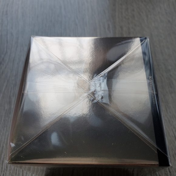 Lancome Absolue Rich Cream - Picture 3 of 6